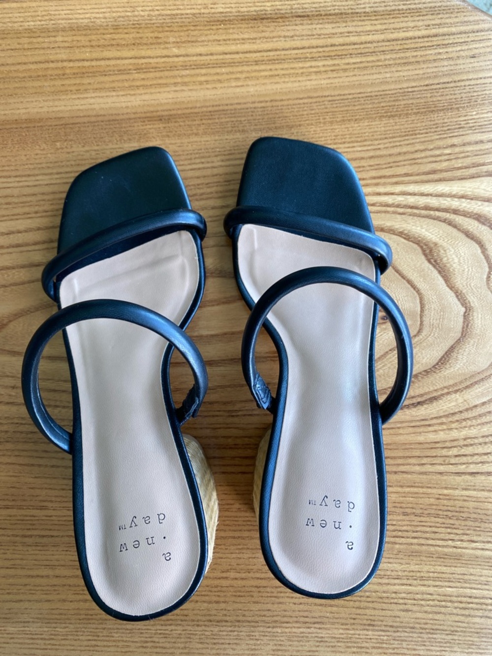 a new day | Black Strappy Square-toe heeled sandals